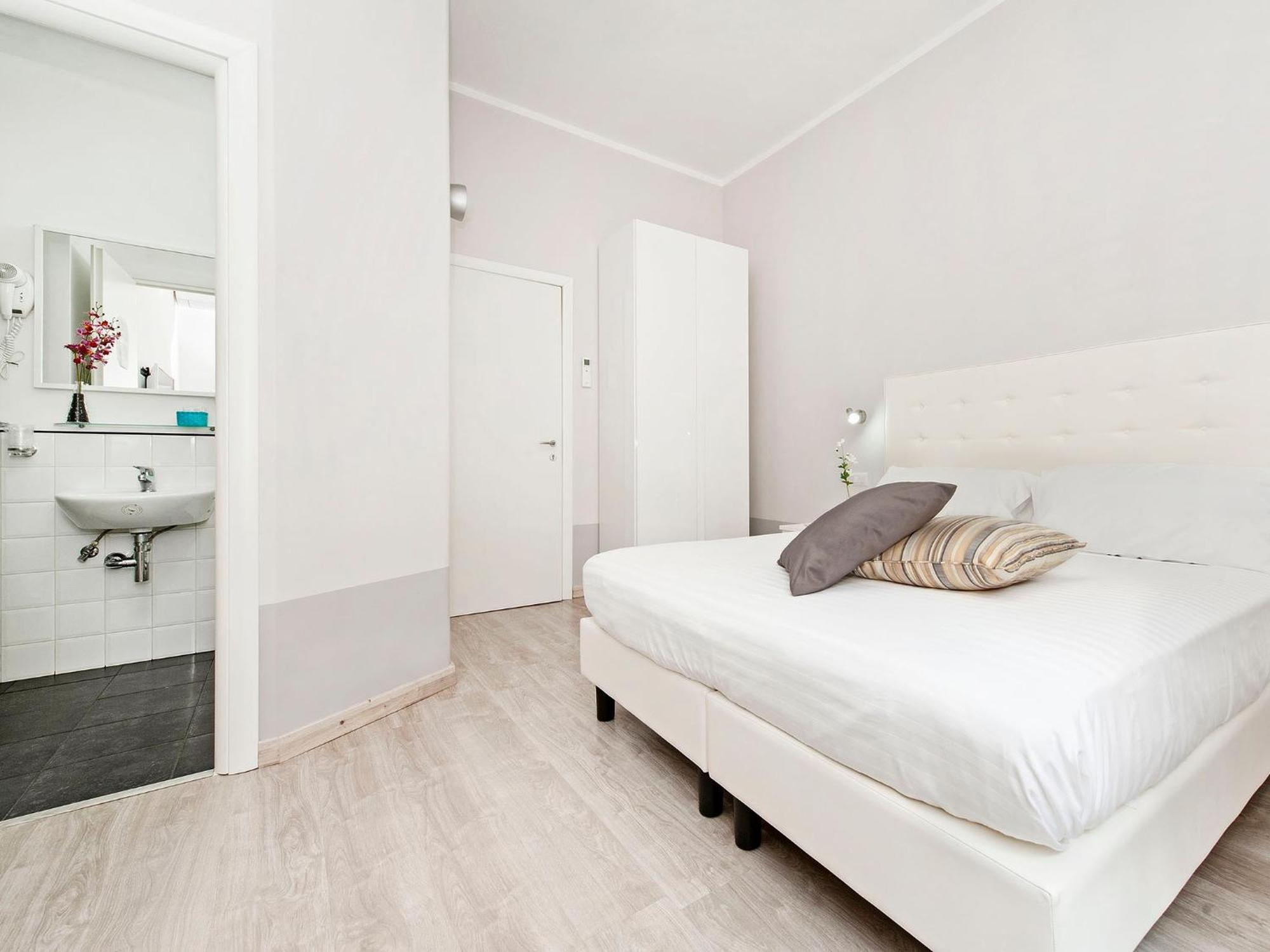 White Rooms Colosseo ローマ エクステリア 写真